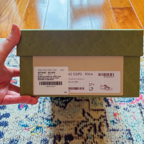 NWOT✨ Gucci Ace Bee Sneakers 🐝 with all Original Packaging ❤️ - Picture 11 of 16